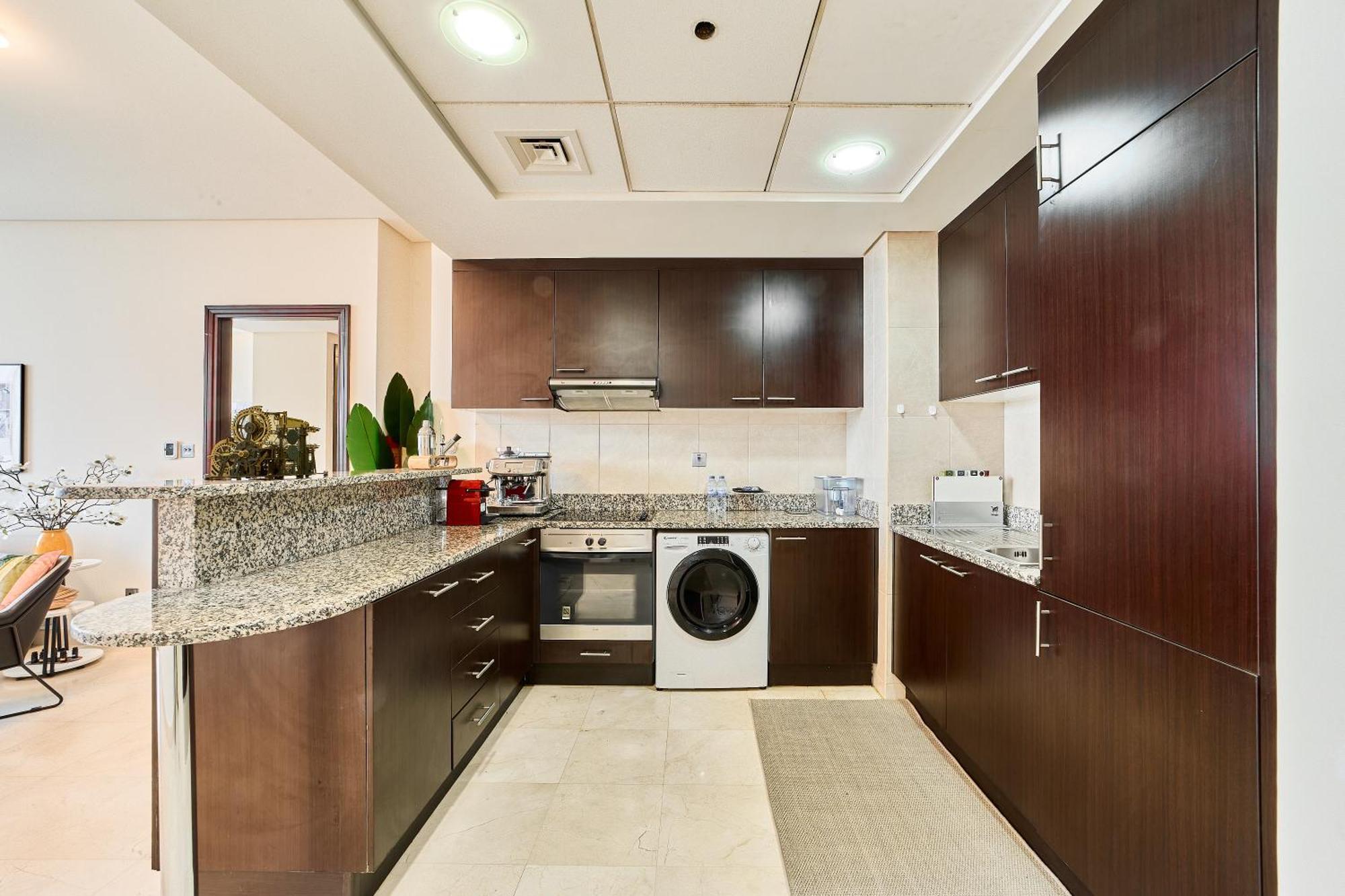 Prime Difc Location Elegant 1br In Sky Gardens *