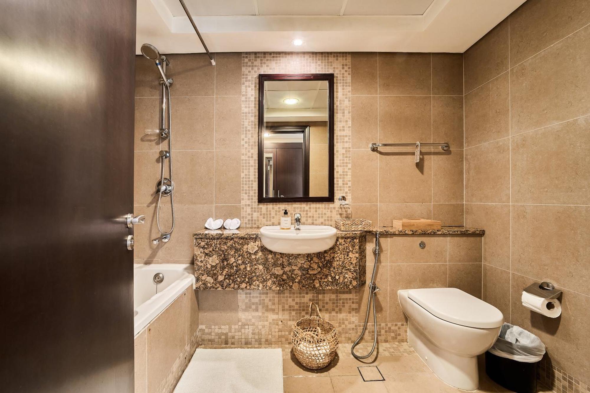 Apartment Prime Difc Location Elegant 1br In Sky Gardens Dubai